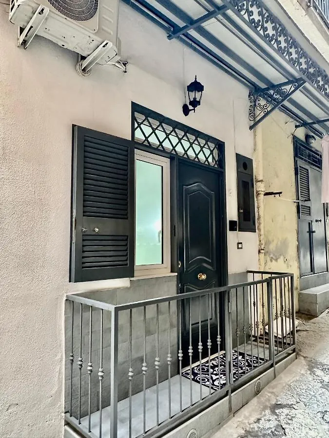 La Casa Di Elisa Apartment Naples